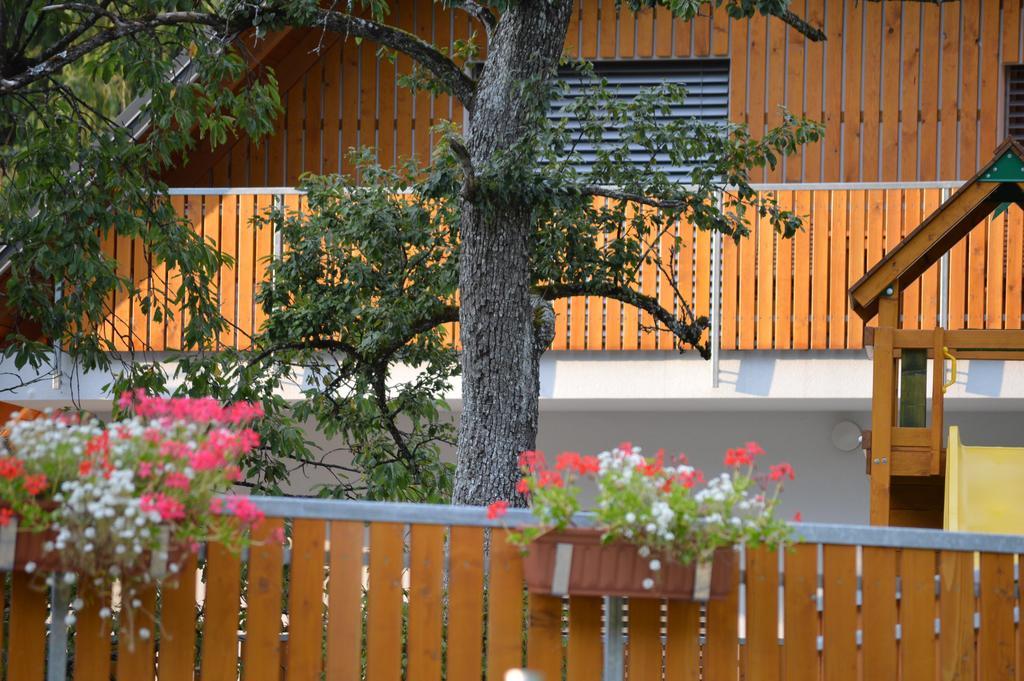 Apartments Tourist Farm Storman With Ev Ch-Station Tržič Dış mekan fotoğraf