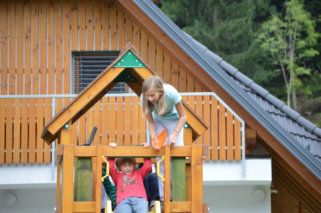 Apartments Tourist Farm Storman With Ev Ch-Station Tržič Dış mekan fotoğraf